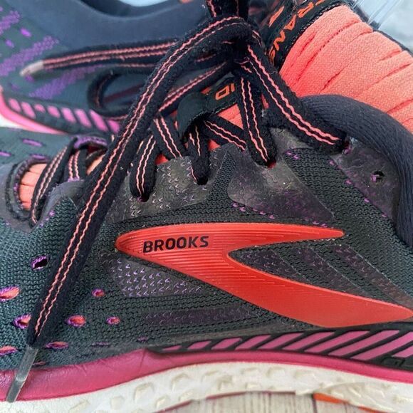 Brooks transcend women 8.5 running shoes with tie laces - Picture 3 of 12